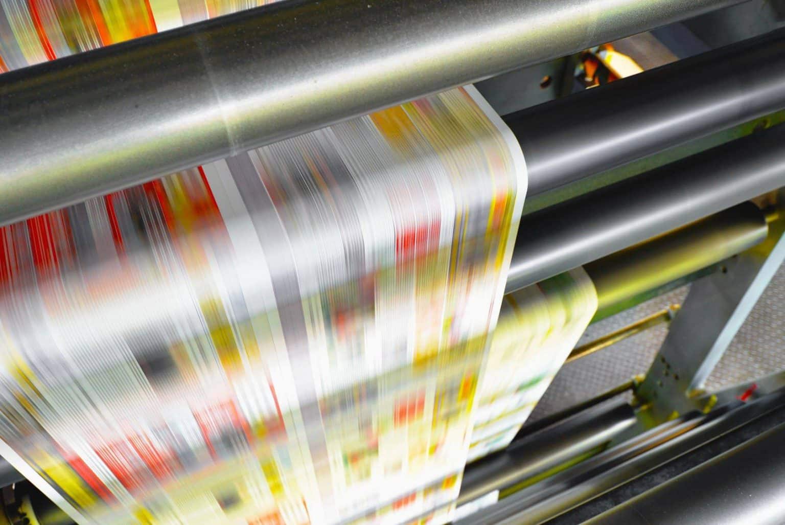 Impression offset rotative dans un environnement industriel